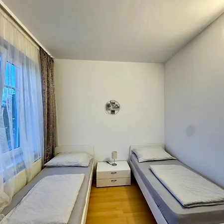 Leo Apartamento